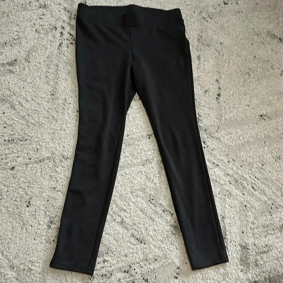 White House Black Market Straight Leg Ponte Pull-On Pants Medium / Inseam 32" - Picture 1 of 3